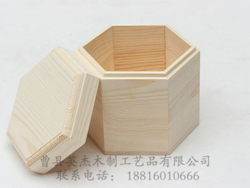 點擊查看詳細(xì)信息<br>標(biāo)題：松木六角木盒 閱讀次數(shù)：1175