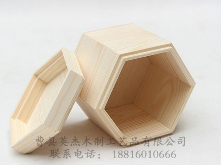 點擊查看詳細(xì)信息<br>標(biāo)題：松木六角木盒 閱讀次數(shù)：1415