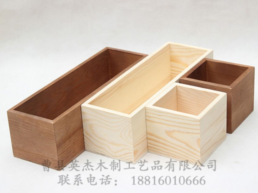 點(diǎn)擊查看詳細(xì)信息<br>標(biāo)題：松木原木色儲(chǔ)物盒 閱讀次數(shù)：1543