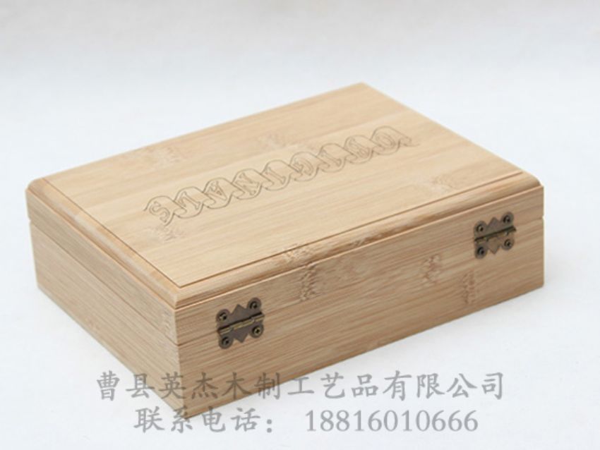 點(diǎn)擊查看詳細(xì)信息<br>標(biāo)題：原木色竹木盒 閱讀次數(shù)：1154