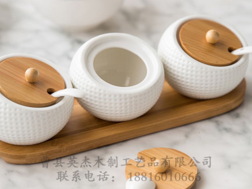點擊查看詳細信息<br>標題：竹木調(diào)味盒木蓋 閱讀次數(shù)：1680