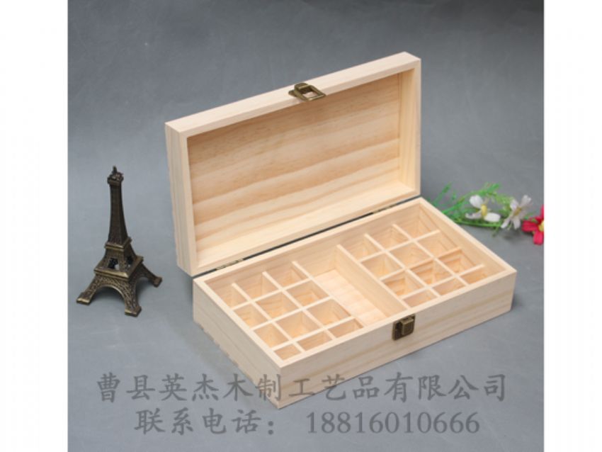 點(diǎn)擊查看詳細(xì)信息<br>標(biāo)題：高檔精油木盒 閱讀次數(shù)：2757