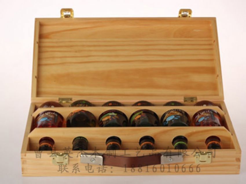 點(diǎn)擊查看詳細(xì)信息<br>標(biāo)題：木制紅酒盒 閱讀次數(shù)：1050