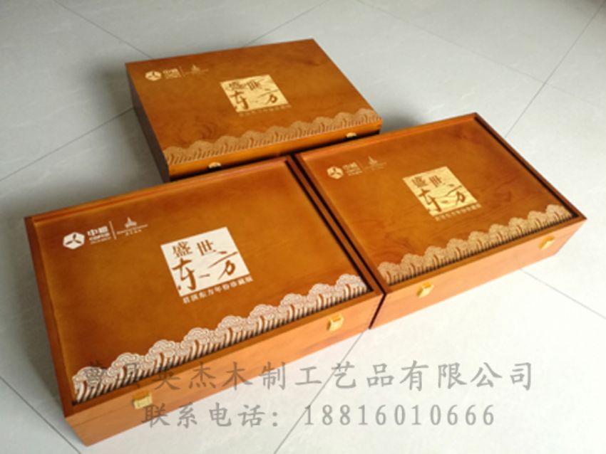 點擊查看詳細信息<br>標題：木制紅酒盒 閱讀次數(shù)：1137