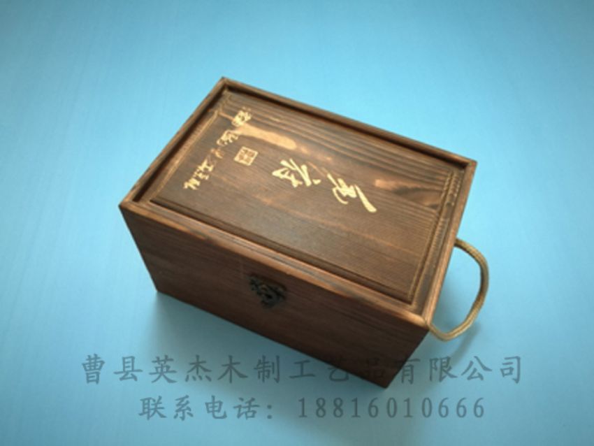 點擊查看詳細信息<br>標題：木制紅酒盒 閱讀次數(shù)：1070