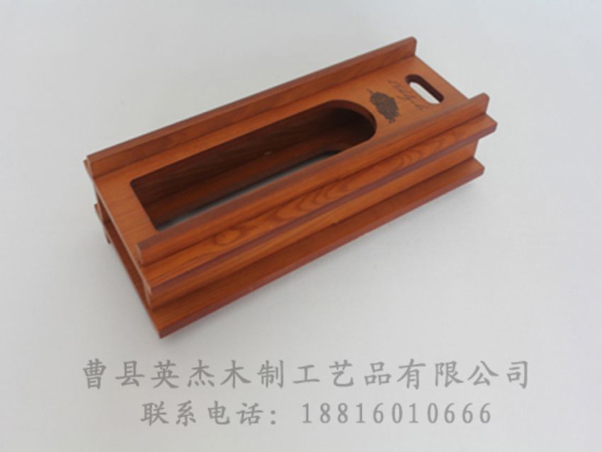 點擊查看詳細信息<br>標題：木制紅酒盒 閱讀次數(shù)：1296