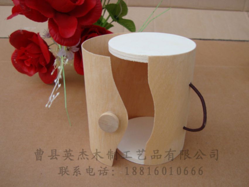 點擊查看詳細信息<br>標題：樺木樹皮盒 閱讀次數(shù)：1784