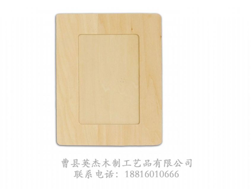 點擊查看詳細信息<br>標題：實木相框 閱讀次數(shù)：1467