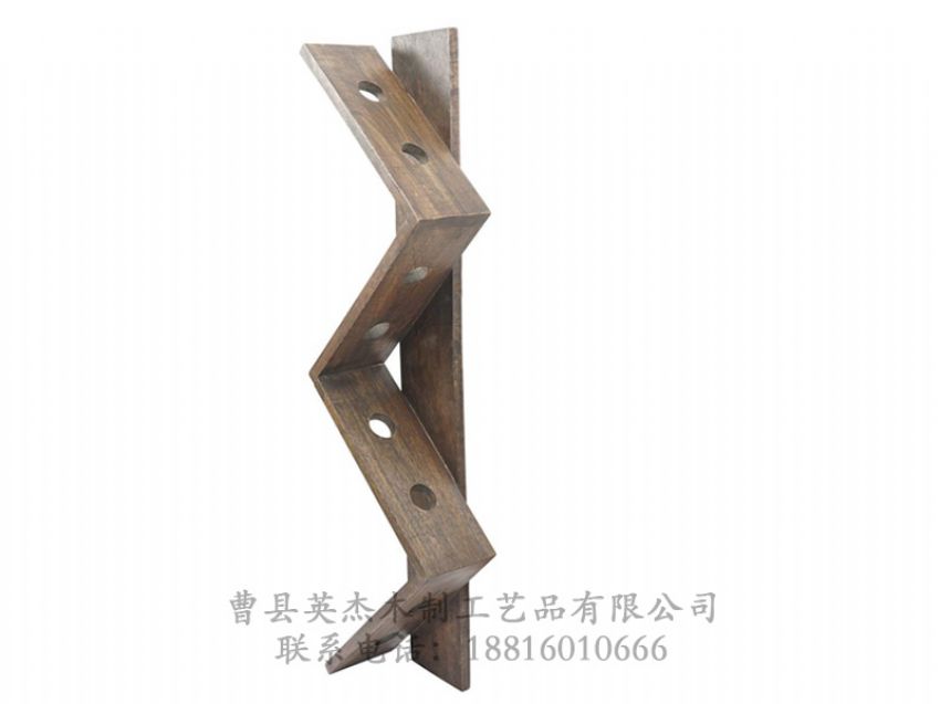 點(diǎn)擊查看詳細(xì)信息<br>標(biāo)題：木制酒架 閱讀次數(shù)：1047