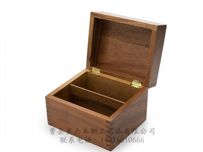點擊查看詳細(xì)信息<br>標(biāo)題：木制文具包裝盒 閱讀次數(shù)：1002