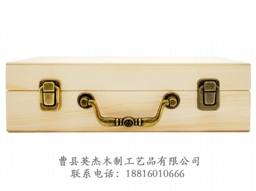 點擊查看詳細信息<br>標(biāo)題：木制精油盒 閱讀次數(shù)：1351