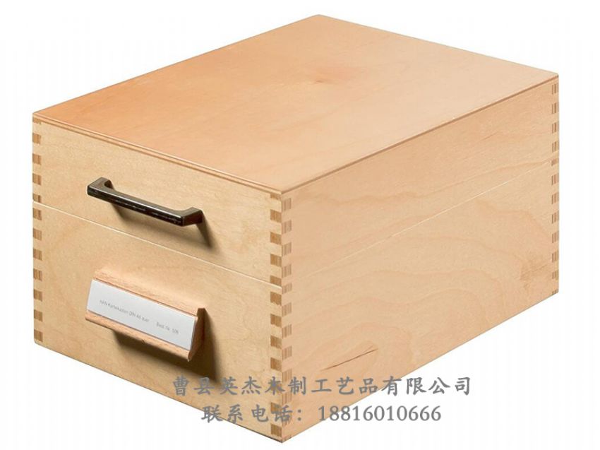 點(diǎn)擊查看詳細(xì)信息<br>標(biāo)題：木制收納盒 閱讀次數(shù)：701